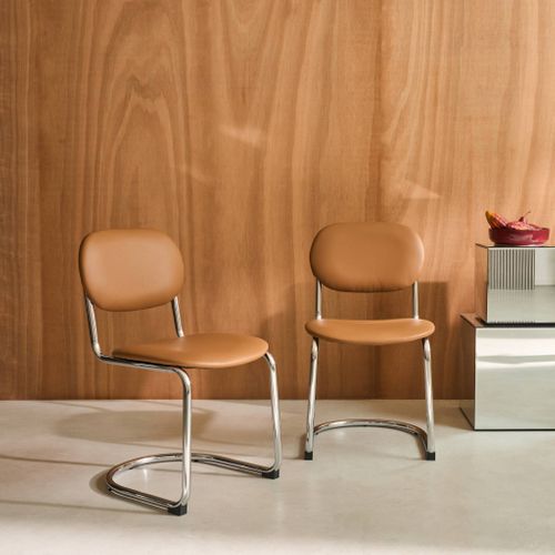 Lot De 2 Chaises Cantilever Arrondie Métal. Simili Marron Et Pieds Chromés - L 47 X P 54.5 X H