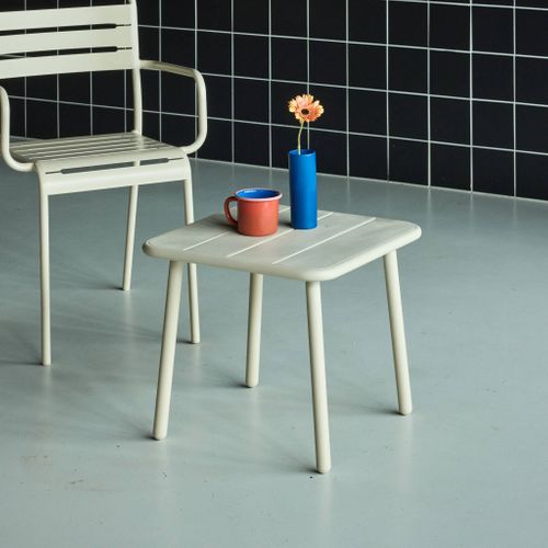 Table Basse De Jardin Carrée Acier 45cm Beige - Amélia