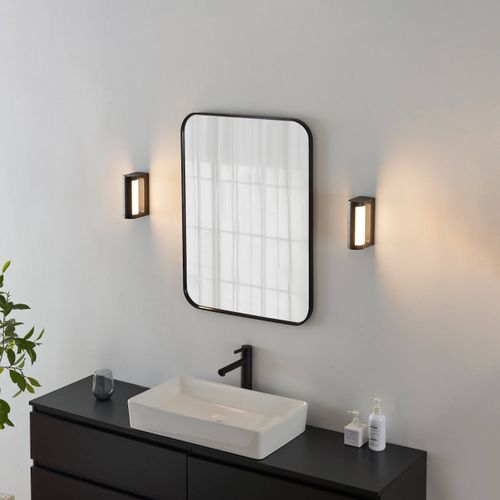 Petite Applique LED Rectangulaire Noire Pour Extérieur - Ilona