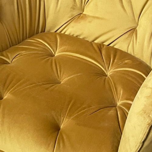 Chaise Capitonnée En Velours Jaune Et Pieds En Métal Noir - Stern 2