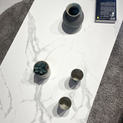 Table Basse 130 Cm Céramique Blanc Pied Croix Métal Beige - Livano