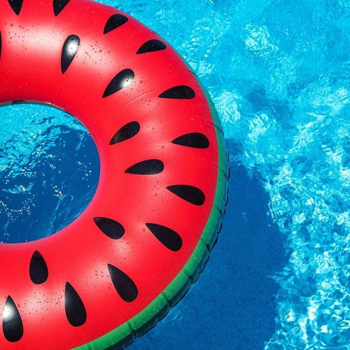 Bouée Gonflable Géante Forme Pastèque 80 Cm Multicolore Pour Enfants Et Adultes Piscine Ou Plage