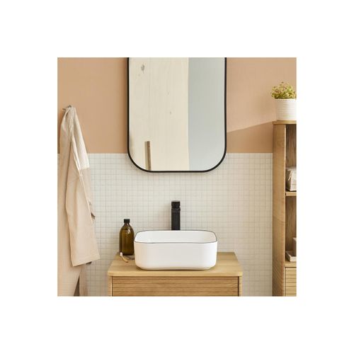 Vasque à Poser Carrée En Céramique Blanche Avec Liseret Noir 37cm