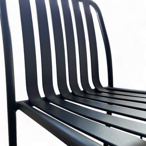 Chaise Noire De Jardin En Aluminium Lou