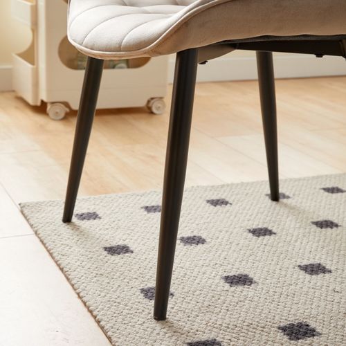 Chaise Moderne En Tissu Velours Couleur Beige Avec Pieds En Métal