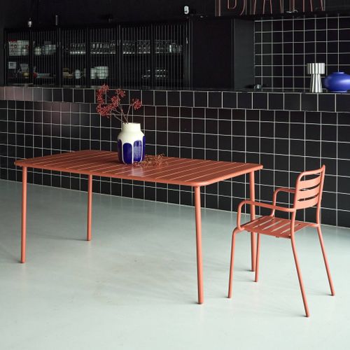 Table De Jardin Métal 6-8 Places. Terracotta. Amelia. 160x90xh72.5cm