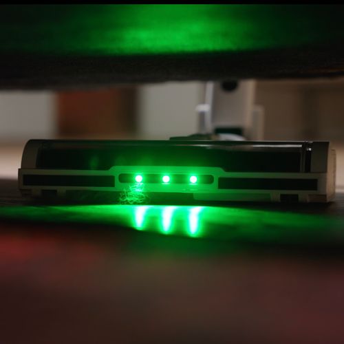 Aspirateur balai sans fil EZICLEAN Cyclomax R15 Station