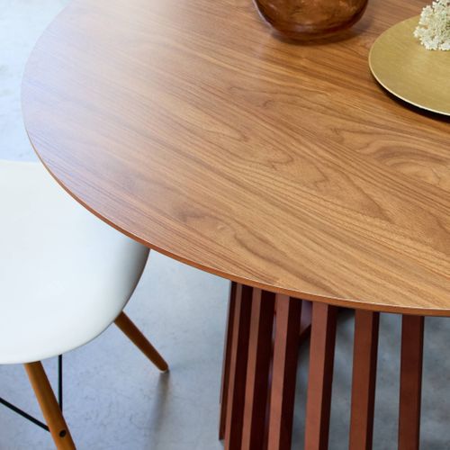 Table à Manger Effet Bois Noyer. Pieds Bois De Sapin 4 Places Ø120cm