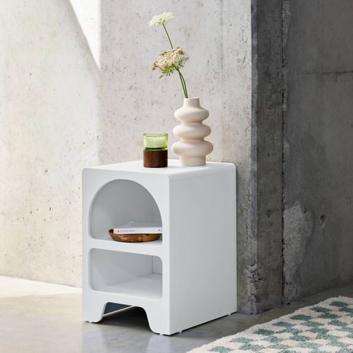 Table De Chevet Organique Effet Bois Blanc. Plusieurs Niches 2 Compartiments De Rangement