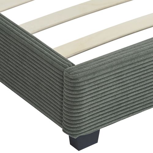 Lit Adulte 180x200 Cm Avec Tête De Lit Capitonnée En Velours Côtelé Vert - William