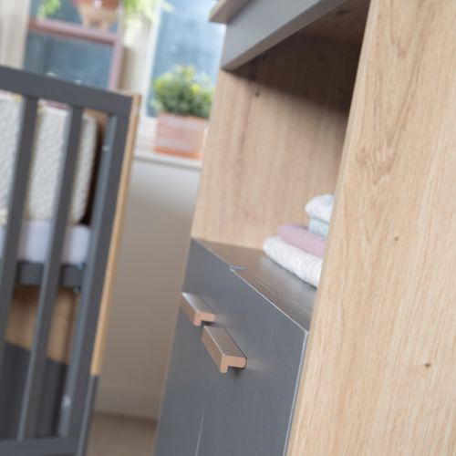 Commode à Langer Évolutive 2 Portes 1 Niche Anthracite Et Chêne - Anna