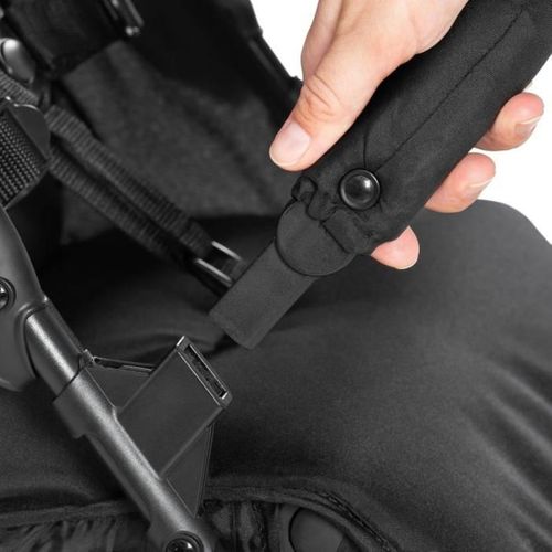 Poussette Canne - Sport - Pliable Et Inclinable - Capote Pare-soleil - 4 Roues - Noir / Rouge