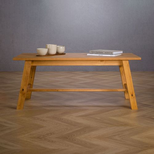 Table Basse Luzerna En Bois Massif - Finition Laquée