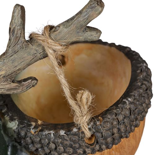 Nain De Jardin Avec Corbeille De Glands