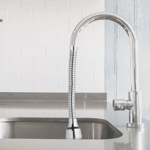 Extension De Robinet Avec 4 Filières