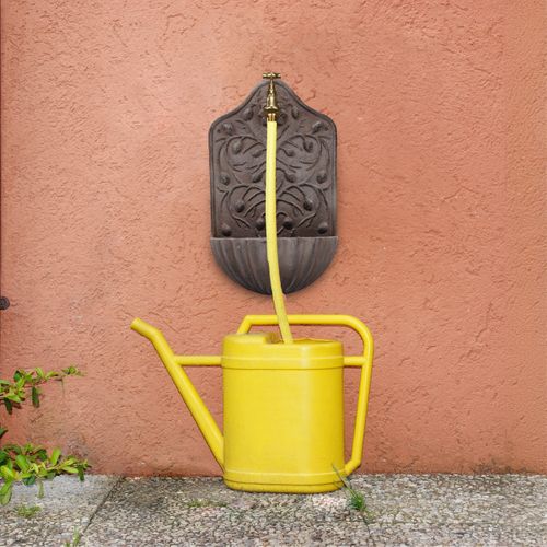 Fontaine Extérieure De Jardin