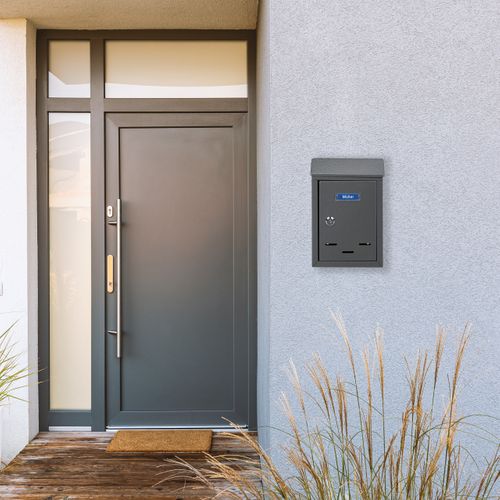 Boîte Aux Lettres Avec Plaque Nominale