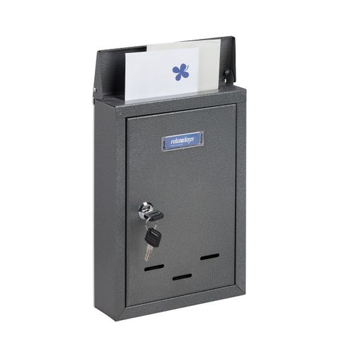 Boîte Aux Lettres Avec Plaque Nominale