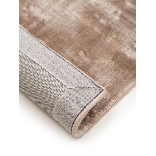 Tapis En Viscose Nela Taupe 250x350 Cm