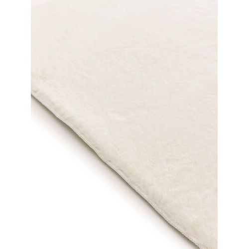 Tapis En Fausse Fourrure Furry Crème 200x290 Cm