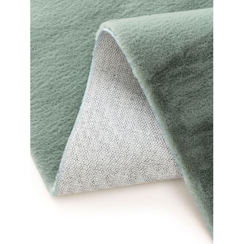 Tapis En Fausse Fourrure Furry Vert 80x150 Cm
