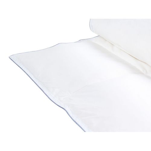 Couette Légèrement Chaude Krivan De Plumes De Canard 200 X 200 Cm