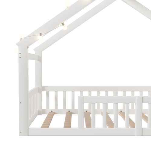 Lit Cabane Enfant 90x190 Cm Avec Barrière De Sécurité et étagères de rangement, Pin, Blanc