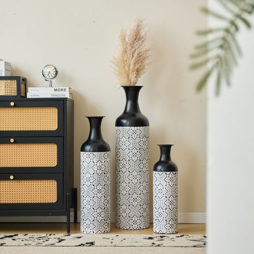 Lot De 3 Vases Sol 83.01/65.99/50.01 Cm, Design Géométrique, Métal Peint, Couleurs Noir Et Blanc