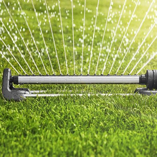 Arroseur Oscillant Aqua L - Surface 280m² - Portée 18m Max - Résistant Uv Et Gel - Garantie 5 Ans