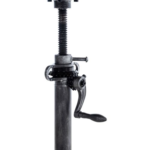 Table Ajustable Malita Dans Le Style Industriel Argent Antique