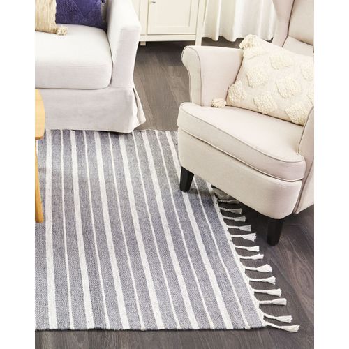 Tapis Gris Clair 140 X 200 Cm Bademli