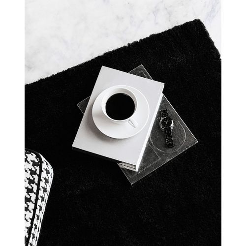 Tapis Noir 140x200 Cm Demre