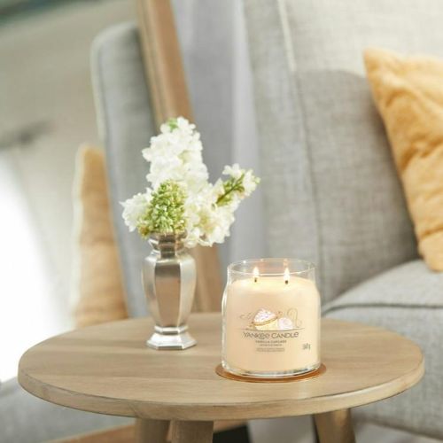 Moyenne Bougie Gâteau à La Vanille En Cire