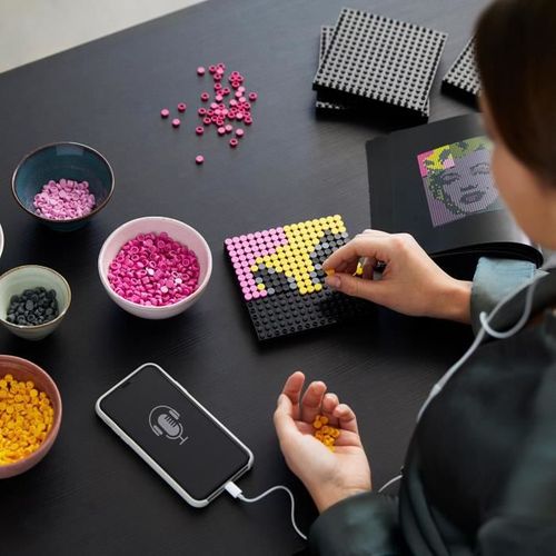 Art 31197 Andy Warhol's Marilyn Monroe