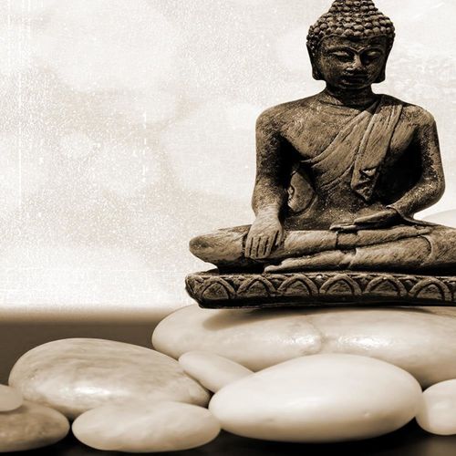 Tableau Bouddha Sur Les Rochers Zen 4 90 X 60 Cm Beige