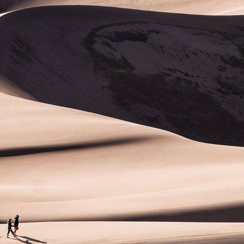 Tableau Les Gens Dans Le Désert 60 X 40 Cm Beige