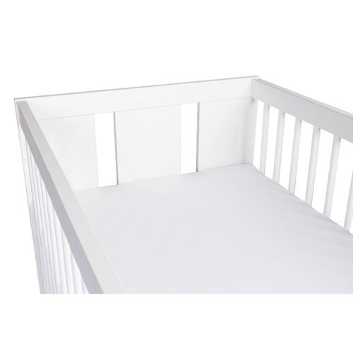 Lit Bébé Paulus 60x120 Cm - Avec Sommier à Lattes 3 Niveaux Réglables En Hauteur - Bois De Pin Laqué