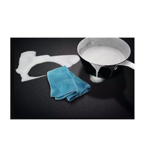 Plaque Aspirante Induction 70 cm 4 foyers - Kcc73443cz