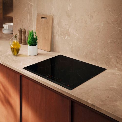 Table induction ELECTROLUX CIV63340BK_1