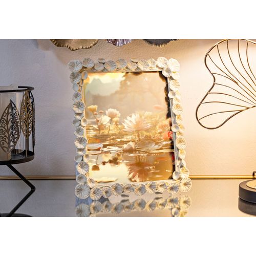 Cadre Photo Crème Décor Feuilles De Lotus En Résine 25,8x31 Cm Format 20x25 Cm