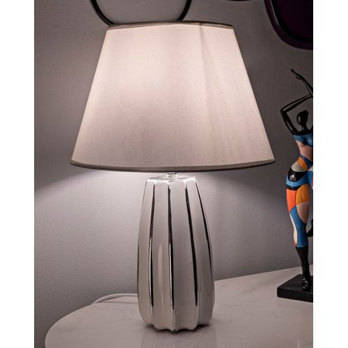 Lampe à Poser Céramique Blanche Et Argent 30×30×45 Cm — Design Doux Et Régulier
