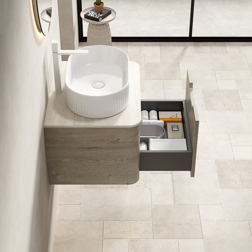 Meuble Vasque Suspendu 60 Cm Prémonté Avec Vasque Ovale Blanche Et Plateau Travertin Chêne Crème