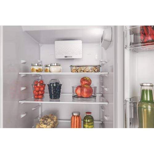 Réfrigérateur 1p intégrable WHIRLPOOL WHSD184031A1FR