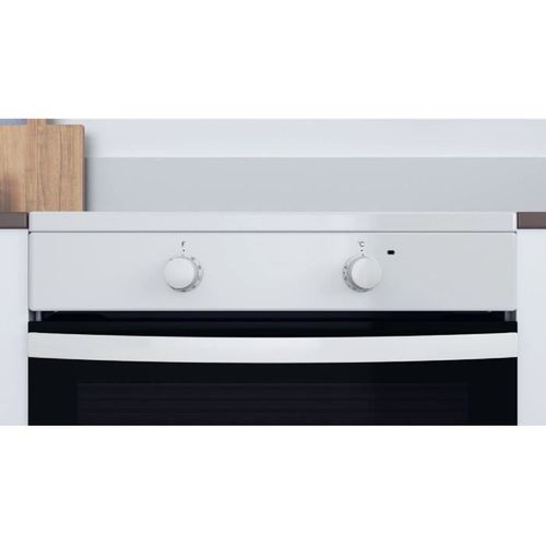 Cuisiniere à induction - Is67iq5kcw/e - 3 Foyers - 2600 W - 60 Cm - Blanc