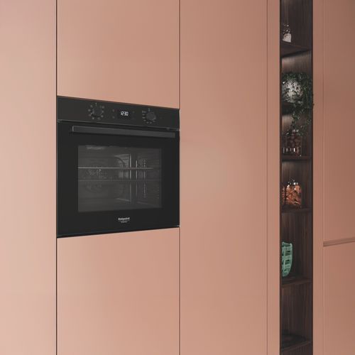 Four encastrable HOTPOINT HAOB475PB