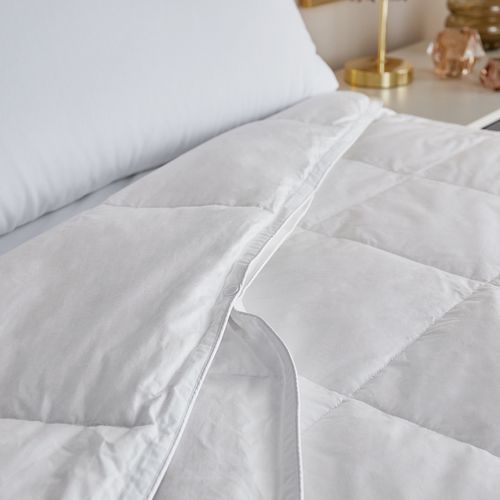 Couette Nordique Premium 260x240cm- 92% Duvet- 4 Saisons- Lit 180
