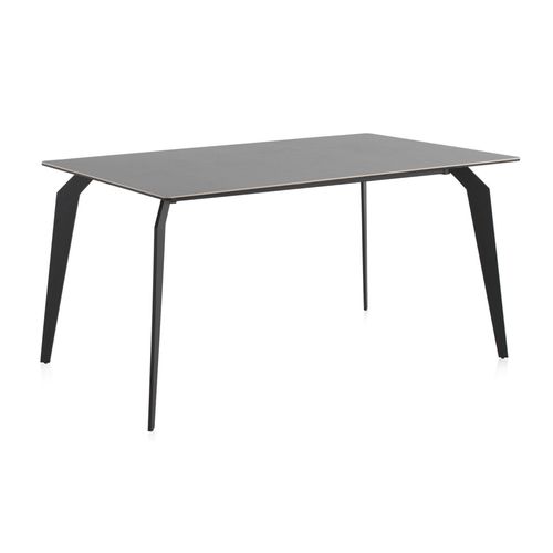 Table En Céramique Grise Avec Pieds En Métal 150x91