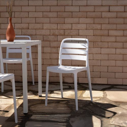 Chaise D'extérieur En Plastique Blanc 42x80cm