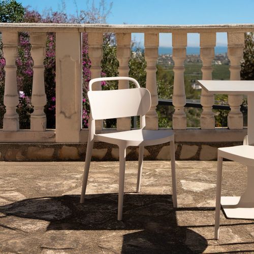 Chaise D'extérieur En Plastique Beige 47x78cm