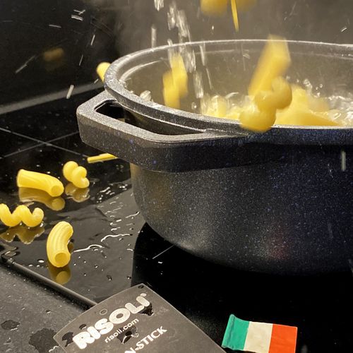 Cocotte Mini Portions, Aluminium Moulé Sous Pression, Noir, 16x16x6 Cm